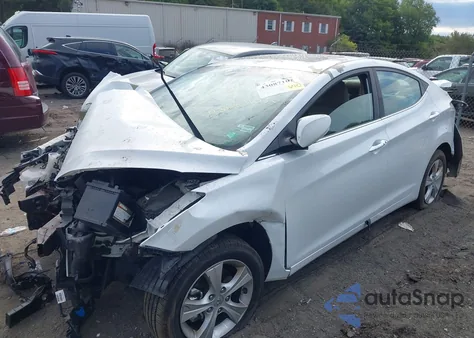 2016 Hyundai Elantra Value Edition из США, поврежденный, VIN 5NPDH4AE0GH777318